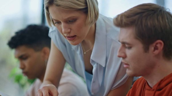 Boostez votre projet avec nos formations dédiées